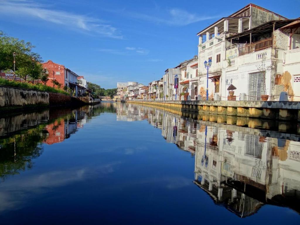 My Jonker Homes Малакка Экстерьер фото